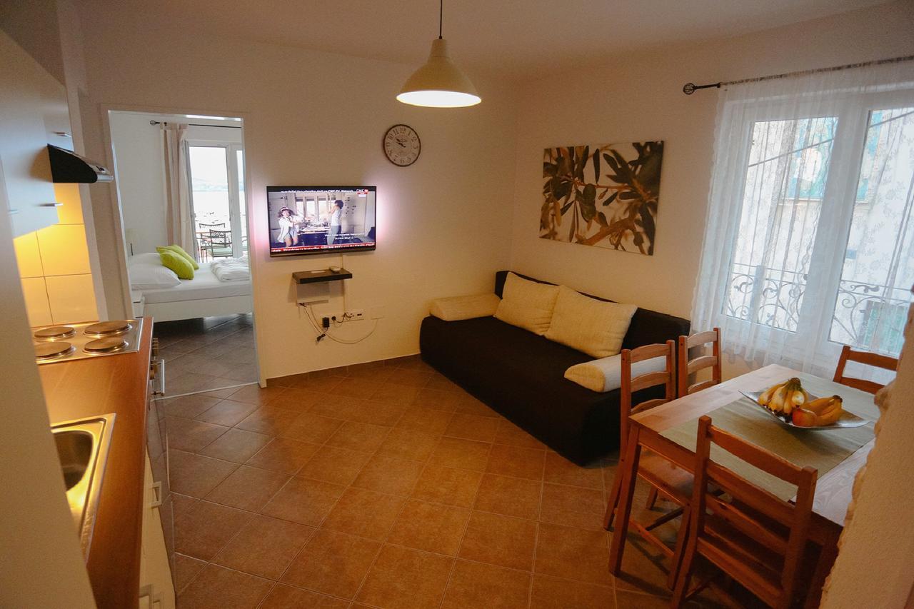 Apartment Nanito Trogir Zewnętrze zdjęcie